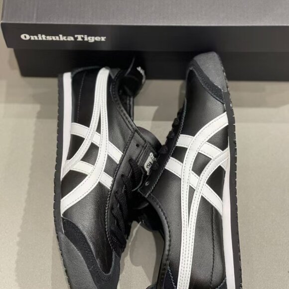 Onitsuka Tiger MEXICO 66 Men's Casual Sneakers [Available in Various Sizes] - Picture 3 of 6